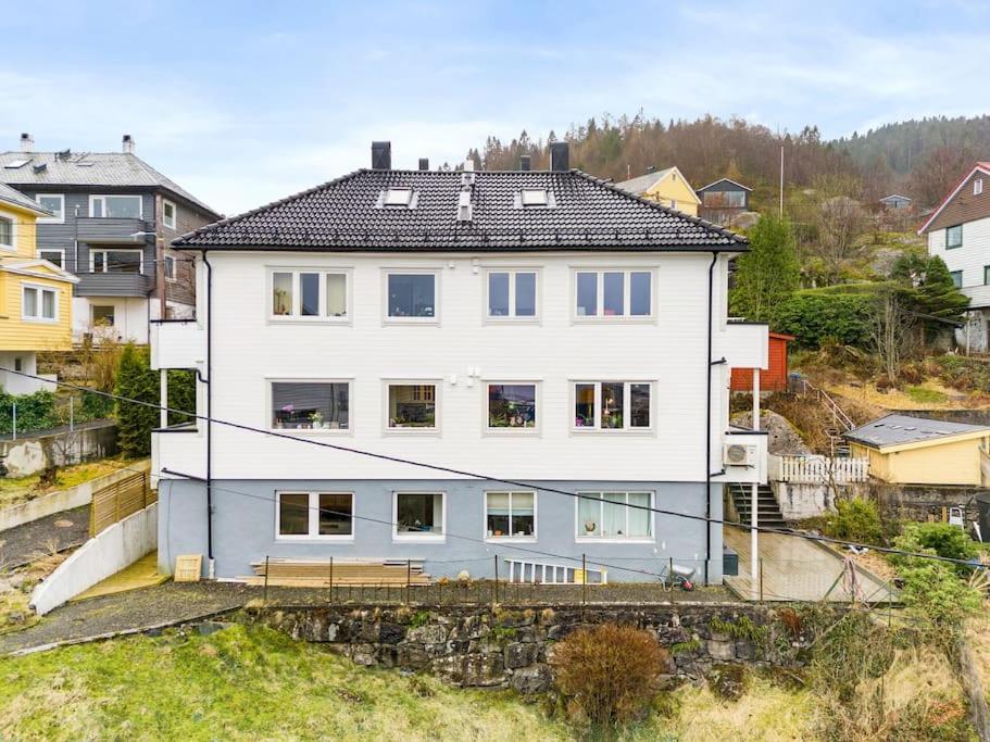 Lille Damsgardsveien 61 Apartment Bergen Bagian luar foto